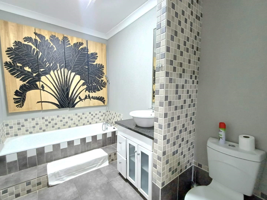 6 Bedroom Property for Sale in Bayswater Free State